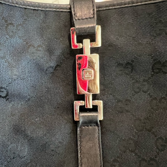 Authentic Gucci Jackie O Medium Shoulder Bag - Picture 3 of 12